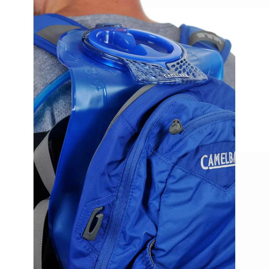 CAMELBAK SS15 MULE 100 2014 Rucksack mit Wasserblase. reines Blau